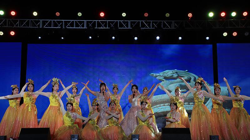 元旦表演瞬間